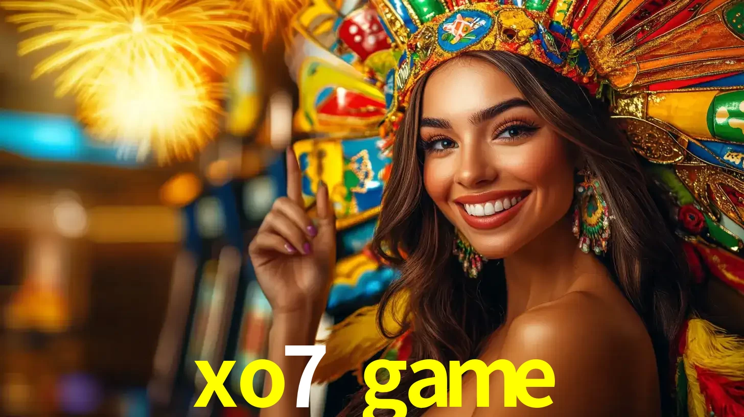 Mulher sorridente com um cocar de carnaval vibrante e colorido, celebrando uma grande vitória nos jogos do cassino xo7 game com fogos de artifício ao fundo.